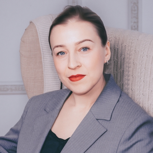 Алена Шилова